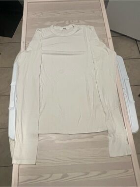 Women’s long sleeve